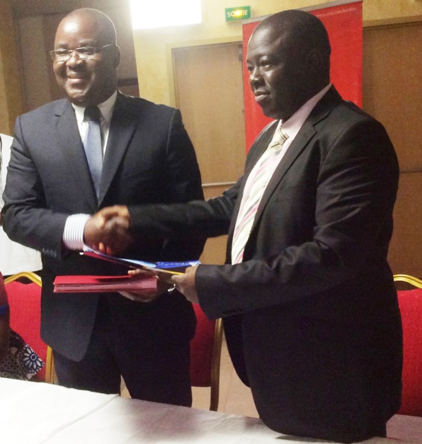 INFOS BRVM : Le service se déploie au Burkina Faso