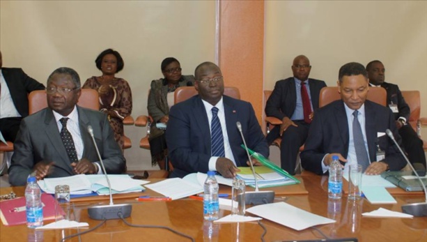 UEMOA : La BCEAO projette un taux de croissance de 7,1% en 2016 UEMOA : La BCEAO projette un taux de croissance de 7,1% en 2016