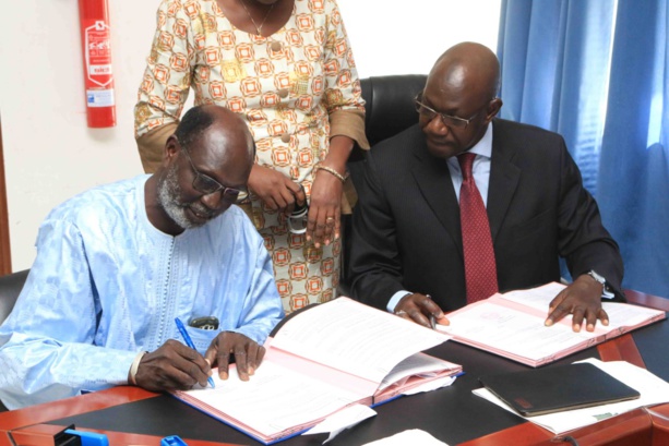 SIGNATURE DE CONVENTION ENTRE LE BMN ET DOUZE ENTREPRISES : 3,621 milliards d’investissements pour 964 millions de FCFA de primes