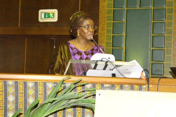 Mme Rokhaya Saba Diène, directrice de la Prospection et de la promotion minière Mme Rokhaya Saba Diène, directrice de la Prospection et de la promotion minière