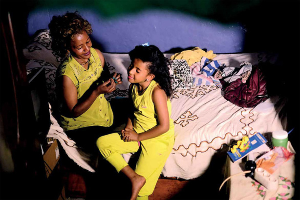 Sida : Les jeunes femmes dans la tranche d'âge 15-24 ans plus exposées, selon ONUSIDA Sida : Les jeunes femmes dans la tranche d'âge 15-24 ans plus exposées, selon ONUSIDA