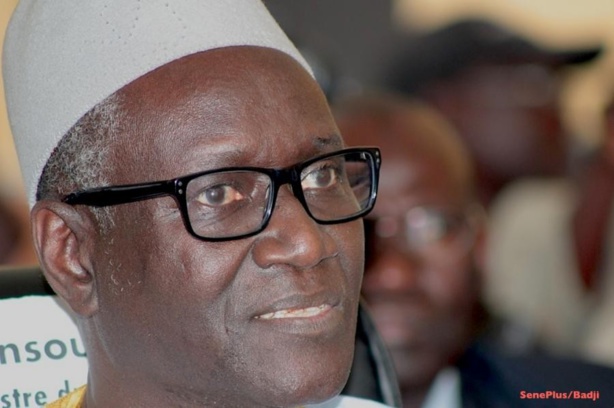 RESSOURCES HUMAINES : Le ministre du Travail annonce un plan de recrutement et de formation