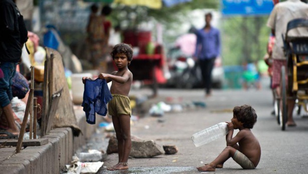 Pauvreté : La communauté mondiale s’engage à apporter la somme de 75 milliards de dollars Pauvreté : La communauté mondiale s’engage à apporter la somme de 75 milliards de dollars