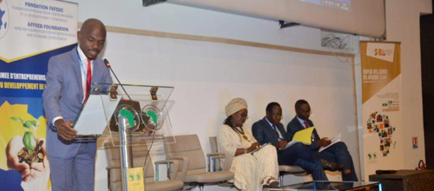 Emploi des jeunes : La BAD lance la formation des jeunes en entreprenariat Emploi des jeunes : La BAD lance la formation des jeunes en entreprenariat