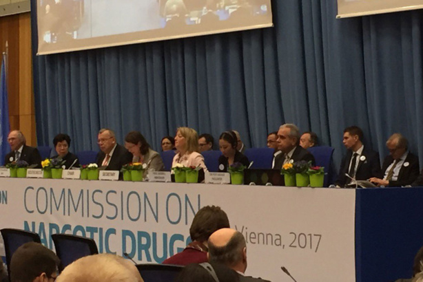 La lutte contre les drogues : L’ONU suggère requiert une approche mondiale et multidimensionnelle