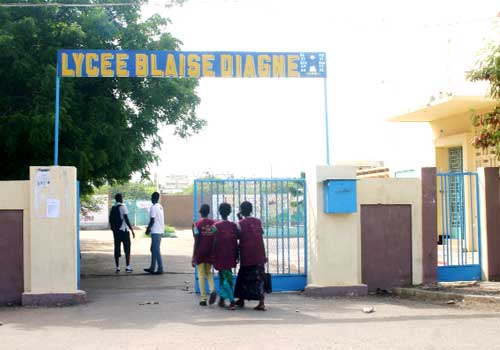 Entreprenariat : Le lycée Blaise Diagne et le Club Jiggen ci TIC organisent un panel sur le leadership naturel Entreprenariat : Le lycée Blaise Diagne et le Club Jiggen ci TIC organisent un panel sur le leadership naturel