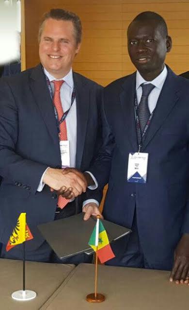 Retombées de la visite de Macky Sall en Suisse: L’UNCCIAS et la CCIG signent un accord de partenariat Retombées de la visite de Macky Sall en Suisse: L’UNCCIAS et la CCIG signent un accord de partenariat