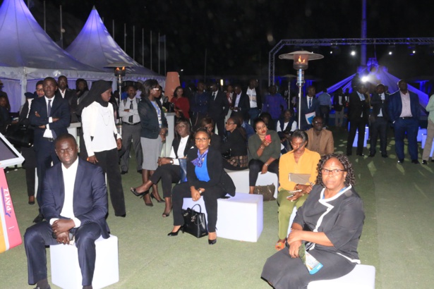 Service Client : Ecobank innove et lance l’Application ‘’Mobile Ecobank’’ Service Client : Ecobank innove et lance l’Application ‘’Mobile Ecobank’’