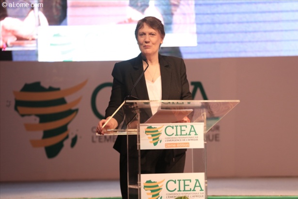 Conférence sur l’Émergence : Helen Clark déplore les restrictions commerciales en Afrique Conférence sur l’Émergence : Helen Clark déplore les restrictions commerciales en Afrique
