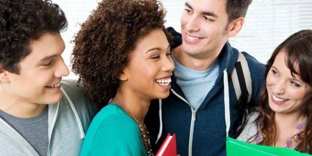 Bien-être : La plupart des adolescents sont heureux, mais l’anxiété pose problème Bien-être : La plupart des adolescents sont heureux, mais l’anxiété pose problème