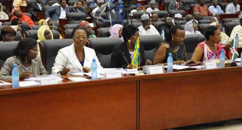 G5 Sahel : Les Femmes Parlementaires se penchent sur la Prévention et la Lutte Contre l'Extrémisme Violent G5 Sahel : Les Femmes Parlementaires se penchent sur la Prévention et la Lutte Contre l'Extrémisme Violent