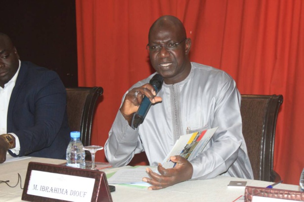 Programme « Mise à Niveau » : Il faut adapter l’offre de mise à niveau à une nouvelle cible petite et moyenne entreprise Programme « Mise à Niveau » : Il faut adapter l’offre de mise à niveau à une nouvelle cible petite et moyenne entreprise