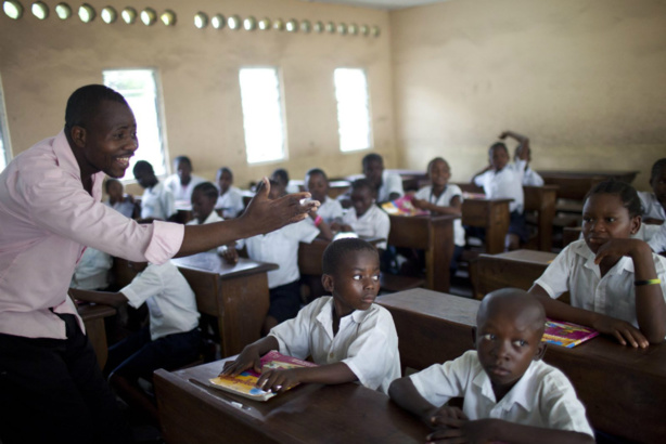 Les enseignants ne doivent pas être les seuls mis en cause quand c'est le système qui est défaillant, selon l'UNESCO