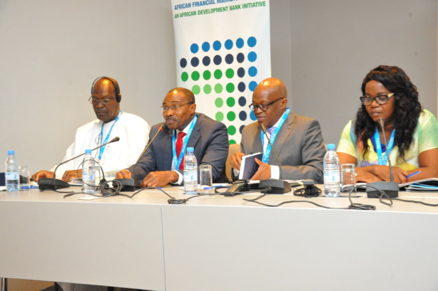 Challenges et Opportunités des Investissements dans les marchés africains : Les spécialistes veulent l’exploitation des marchés financiers Challenges et Opportunités des Investissements dans les marchés africains : Les spécialistes veulent l’exploitation des marchés financiers