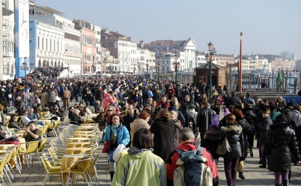 Tourisme: 1,8 milliard de touristes se déplaceront dans le monde chaque année d'ici 2030 Tourisme: 1,8 milliard de touristes se déplaceront dans le monde chaque année d'ici 2030