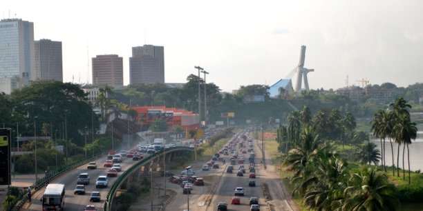 Côte d'Ivoire : 911 milliards Fcfa versés au titre de la dette intérieure en 2017 Côte d'Ivoire : 911 milliards Fcfa versés au titre de la dette intérieure en 2017