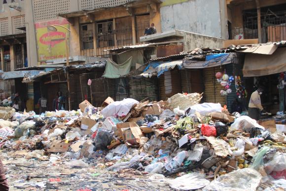 LUTTE CONTRE L’INSALUBRITE A DAKAR : 13 millions d’Africains décèdent chaque année du fait de l’insalubrité LUTTE CONTRE L’INSALUBRITE A DAKAR : 13 millions d’Africains décèdent chaque année du fait de l’insalubrité