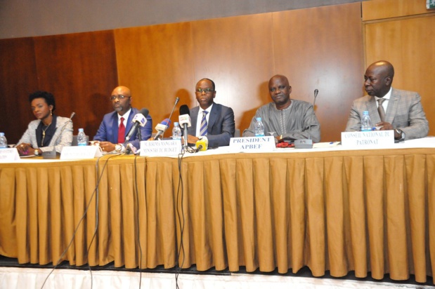 Etax : « La dématérialisation des procédures fiscales est un gage de transparence », selon le ministre délégué en charge du budget Etax : « La dématérialisation des procédures fiscales est un gage de transparence », selon le ministre délégué en charge du budget