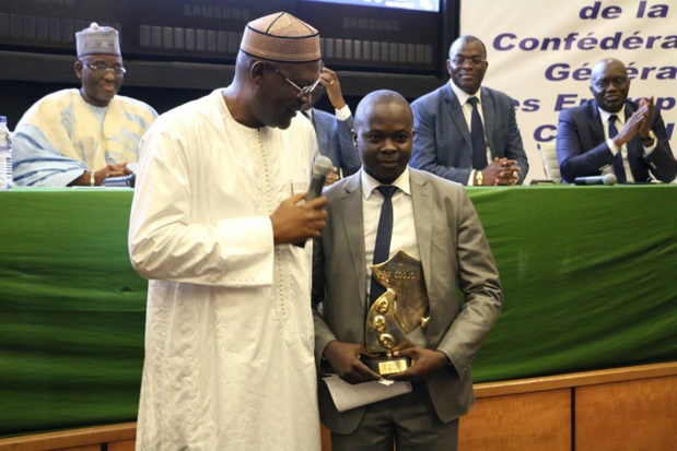 9ème Edition du « Prix Julien Jean CODJOVI » de la FANAF : Brice Kouaho lauréat 2018 9ème Edition du « Prix Julien Jean CODJOVI » de la FANAF : Brice Kouaho lauréat 2018