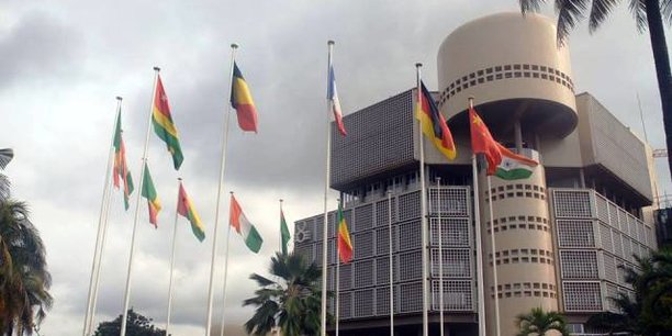 Finance : la Boad franchit les 5.000 milliards Fcfa d'engagements Finance : la Boad franchit les 5.000 milliards Fcfa d'engagements