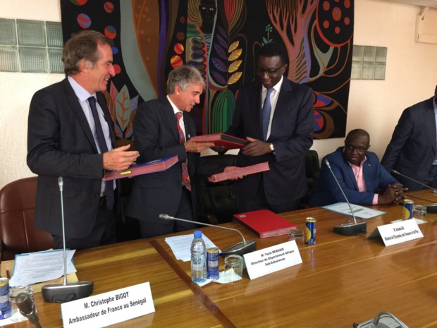 Compétitivité énergétique: Amadou Ba décroche 34milliards Fcfa de l'AFD Compétitivité énergétique: Amadou Ba décroche 34milliards Fcfa de l'AFD