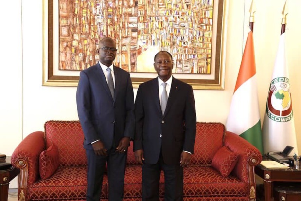 Marché financier : Mamadou Ndiaye présente les projets de réformes du CREMPF à Alassane Ouattara