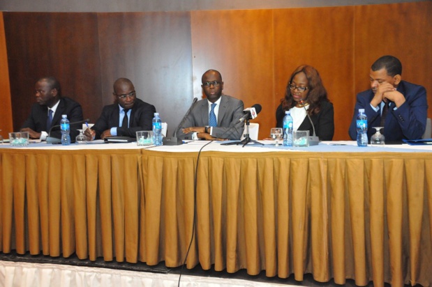 Revue Document Stratégie Pays: Le portefeuille de la BAD évalué à 640 milliards FCFA Revue Document Stratégie Pays: Le portefeuille de la BAD évalué à 640 milliards FCFA