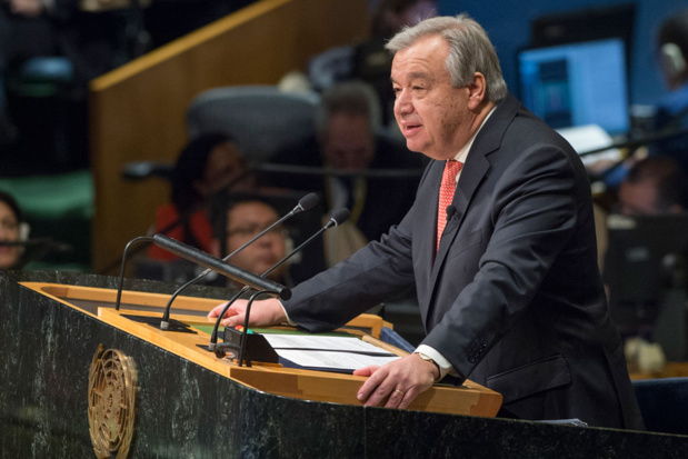 Journée des Nations Unies : «Envers et contre tout, nous n’abandonnons jamais», déclare Guterres