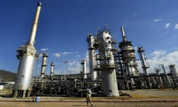 Pénurie de fuel à la Sar : LE SENEGAL FROLE LE PIRE Pénurie de fuel à la Sar : LE SENEGAL FROLE LE PIRE