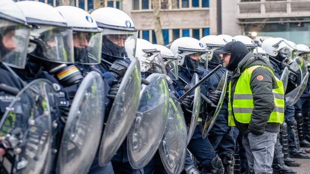 Les racines politiques du ralentissement de la croissance des salaires Les racines politiques du ralentissement de la croissance des salaires