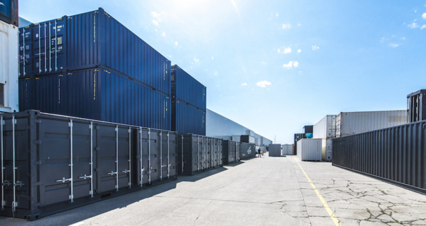 Commerce: Les importations  en repli en novembre Commerce: Les importations  en repli en novembre