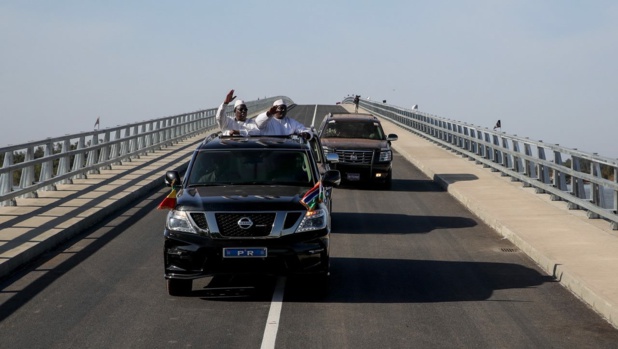 Macky Sall, président de la République : «Plus qu’un pont, cette infrastructure porte le symbole de cette fraternité sénégambienne»