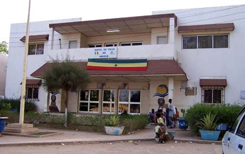 FONDS DE PEREQUATION ET D’APPUI AUX COLLECTIVITES LOCALES :Des ambitions titanesques, des résultats minuscules FONDS DE PEREQUATION ET D’APPUI AUX COLLECTIVITES LOCALES :Des ambitions titanesques, des résultats minuscules