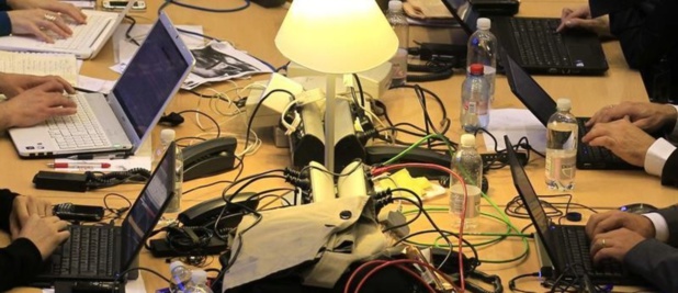 L'attraction risquée exercée par la technologie sur le journalisme L'attraction risquée exercée par la technologie sur le journalisme