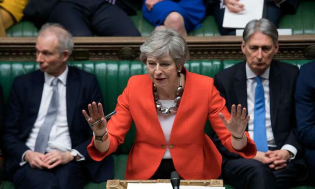Brexit : Theresa May annonce qu’elle démissionnera si le Parlement vote l’accord négocié avec l’UE
