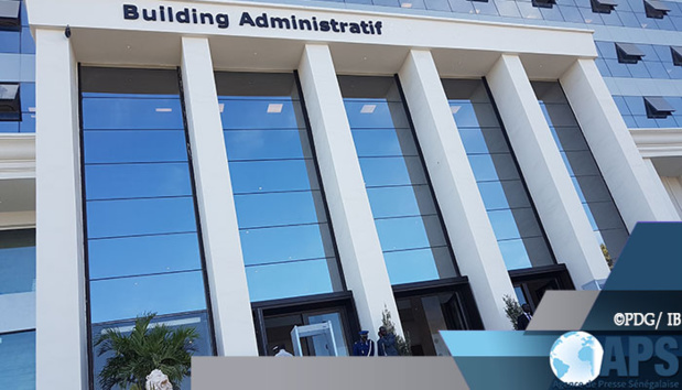 Fonction publique : Forte hausse des salaires au mois de décembre 2018 Fonction publique : Forte hausse des salaires au mois de décembre 2018