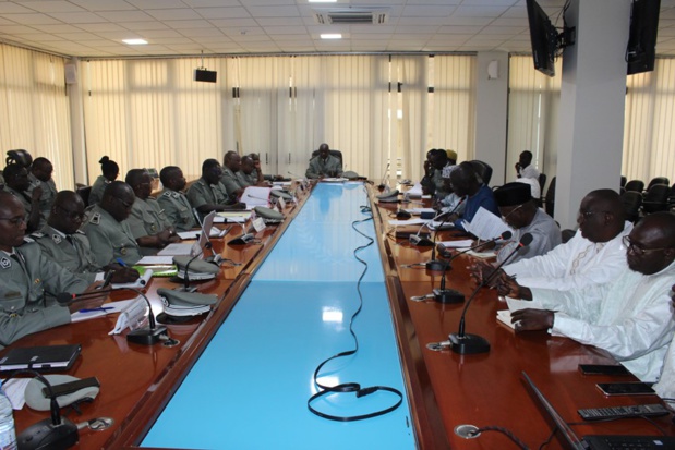 Dédouanement de proximité : La Direction des douanes sensibilise les différents acteurs Dédouanement de proximité : La Direction des douanes sensibilise les différents acteurs