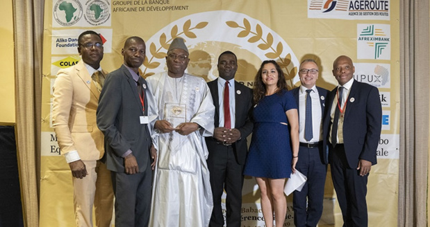Trophée Babacar Ndiaye 2019 : Le président Adama Barrow désigné Super prix grand bâtisseur Trophée Babacar Ndiaye 2019 : Le président Adama Barrow désigné Super prix grand bâtisseur