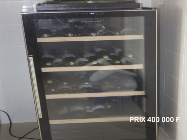 VENDS CAUSE DÉPART