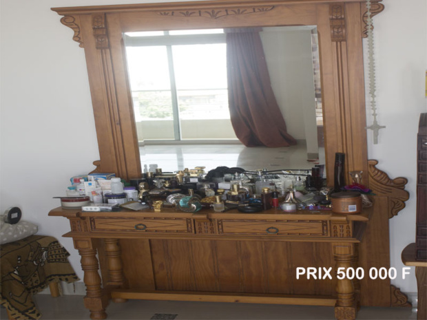 VENDS CAUSE DÉPART