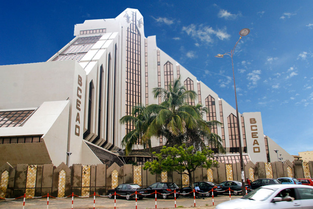 Les banques sénégalaises totalisent un total bilan de 7,194 milliards à fin Mars 2019 Les banques sénégalaises totalisent un total bilan de 7,194 milliards à fin Mars 2019