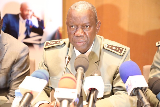 Commerce : La douane sensibilise les acteurs sur les vertus de la dématérialisation Commerce : La douane sensibilise les acteurs sur les vertus de la dématérialisation