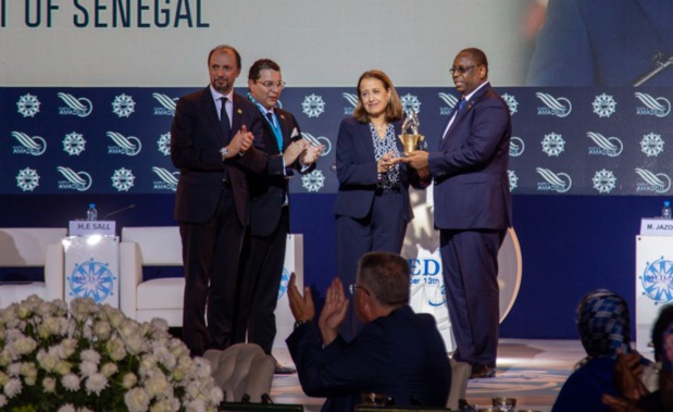 Macky Sall reçoit le grand prix Medays 2019