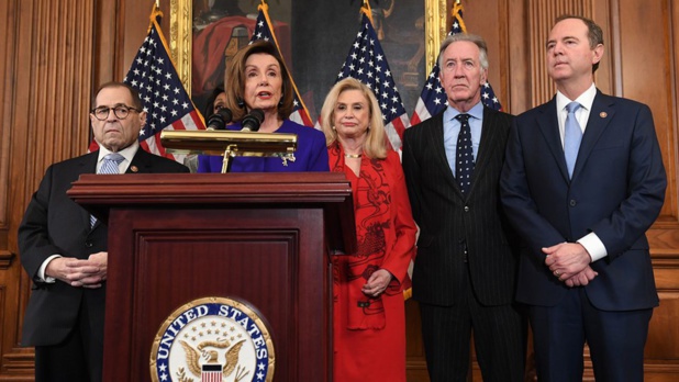 Destitution de Trump : Deux chefs d’accusation retenus contre le président, dont « abus de pouvoir » Destitution de Trump : Deux chefs d’accusation retenus contre le président, dont « abus de pouvoir »