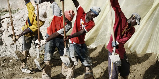 Sénégal : L’emploi salarié progresse très légèrement au mois de Novembre 2019