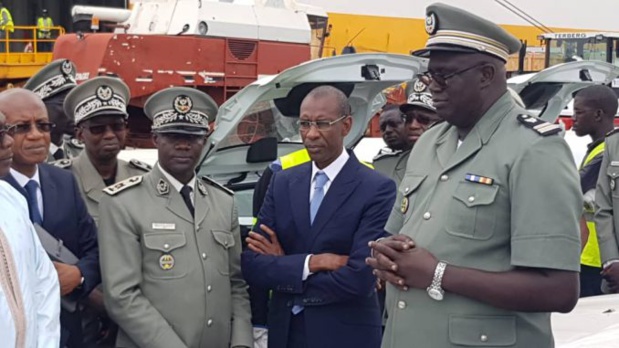 Direction des Douanes : Le ministre des Finances salue les résultats obtenus sous la houlette du directeur général sortant Direction des Douanes : Le ministre des Finances salue les résultats obtenus sous la houlette du directeur général sortant