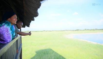 Au Zimbabwe, la chef adjointe de l’ONU constate les effets directs du changement climatique sur les habitats naturels Au Zimbabwe, la chef adjointe de l’ONU constate les effets directs du changement climatique sur les habitats naturels