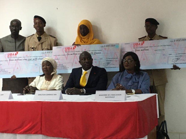 Concours National de Dissertation UBA: La banque panafricaine dévoile sa Responsabilité sociétale d’entreprise dans l’éducation Concours National de Dissertation UBA: La banque panafricaine dévoile sa Responsabilité sociétale d’entreprise dans l’éducation