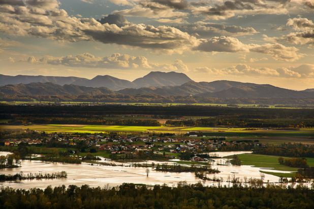 OMM/Matej Štegar Des conditions météorologiques extrêmes en Slovénie ont entrainé des inondations OMM/Matej Štegar Des conditions météorologiques extrêmes en Slovénie ont entrainé des inondations