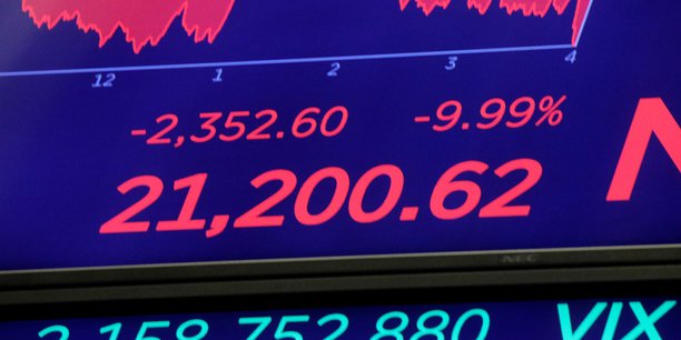 Jeudi noir à la Bourse de New York : Wall Street s'est effondrée comme jamais depuis le krach de 1987 Jeudi noir à la Bourse de New York : Wall Street s'est effondrée comme jamais depuis le krach de 1987